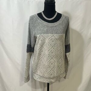 Knox Rose Gray and Cream Patterned Sweater